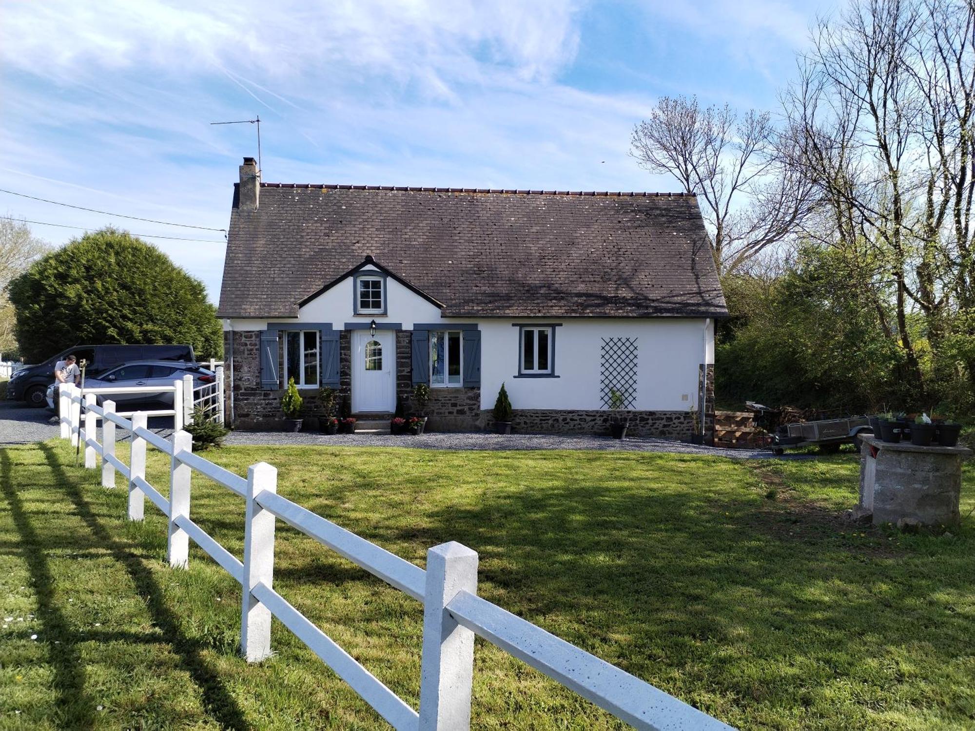 La Croix Douillet Villa Gavray-sur-Sienne Exterior photo